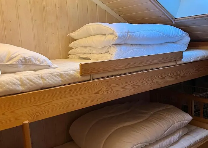 Modern In Amazing Hiking Area!