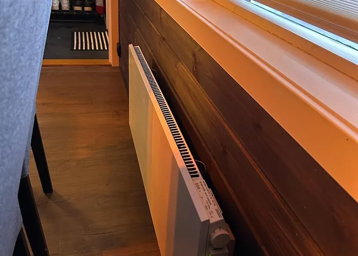 Modern In Amazing Hiking Area! * Gol