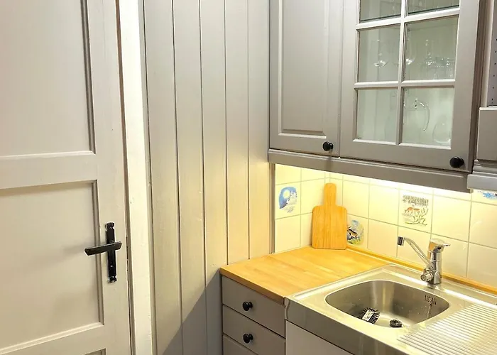 Modern In Amazing Hiking Area! * Gol